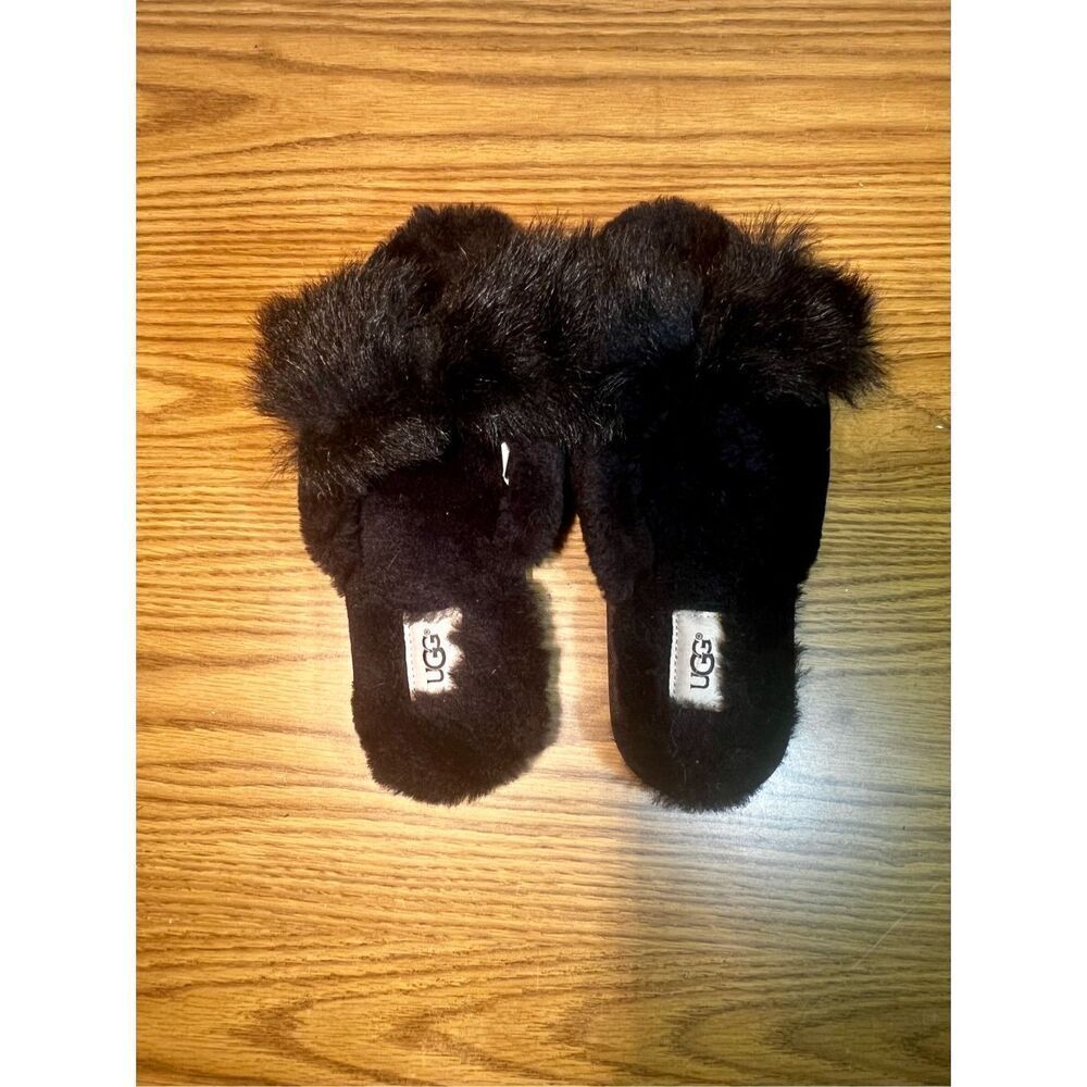 UGG Women's W Mirabelle Slipper, black size 8| NWOT